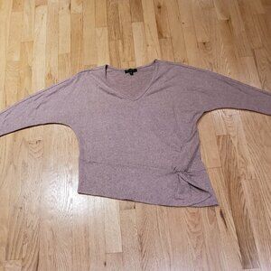 NWOT DG2 by Diane Gilman Dolman-Sleeve Twist Front Knit Asymmetric Top Size M